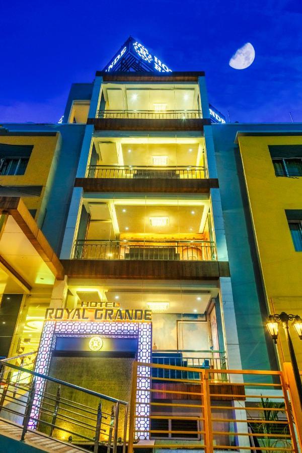 Hotel Royal Grande Vellore Exteriör bild